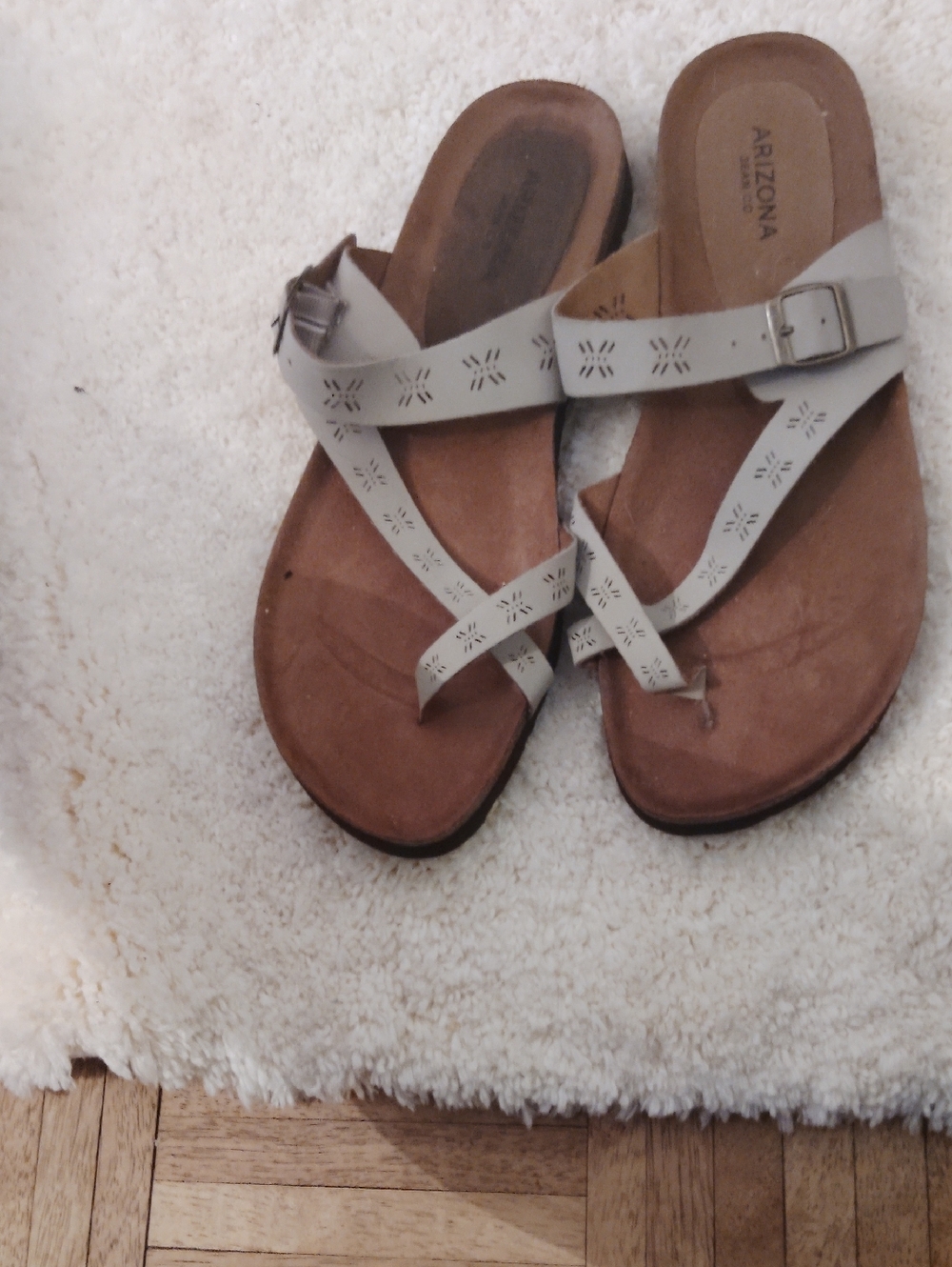 Arizona Jean Company White Strappy Thong Sandals